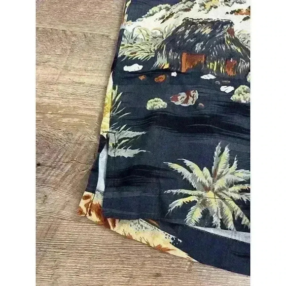 Tommy Bahama 100% Silk Camp Button Up Shirt Men's L Floral Hawaiian Black - Picture 6 of 11